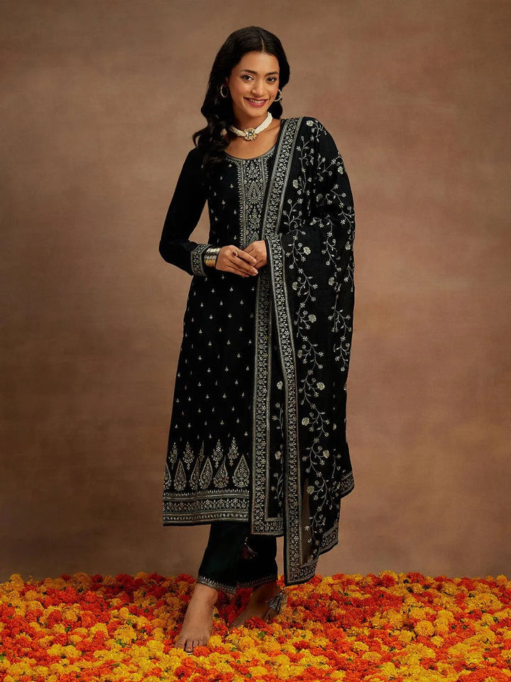 Black Embroidered Silk Blend Straight Kurta With Trousers & Dupatta - Libas