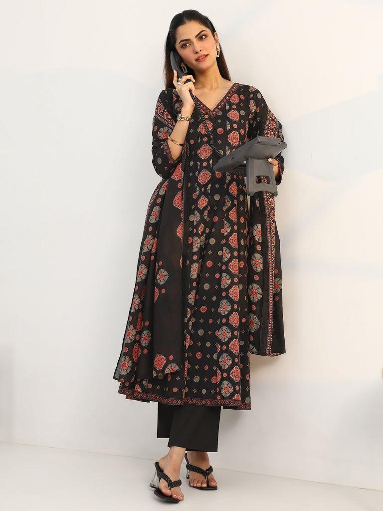 Gerua Black Ethnic Motifs Printed Cotton Blend A-Line Suit Set With Dupatta