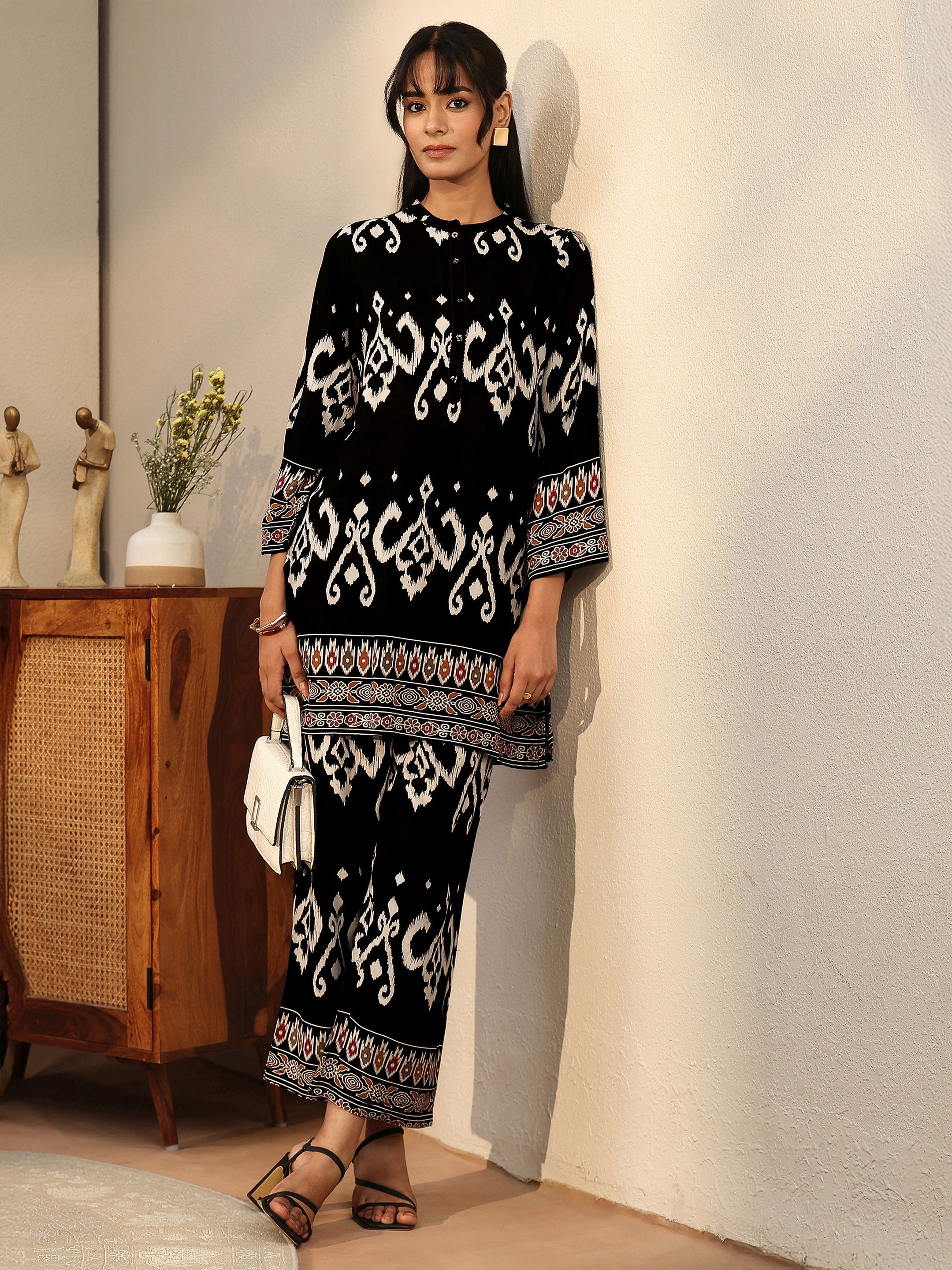 libas Black Ethnic Printed Rayon Co-Ord Set-picture-23