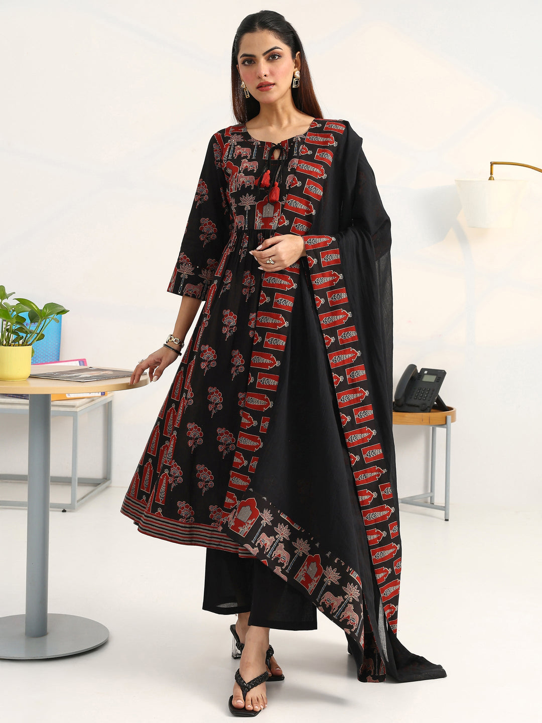  Black Floral Printed Cotton Blend A-Line Suit Set With Dupatta 