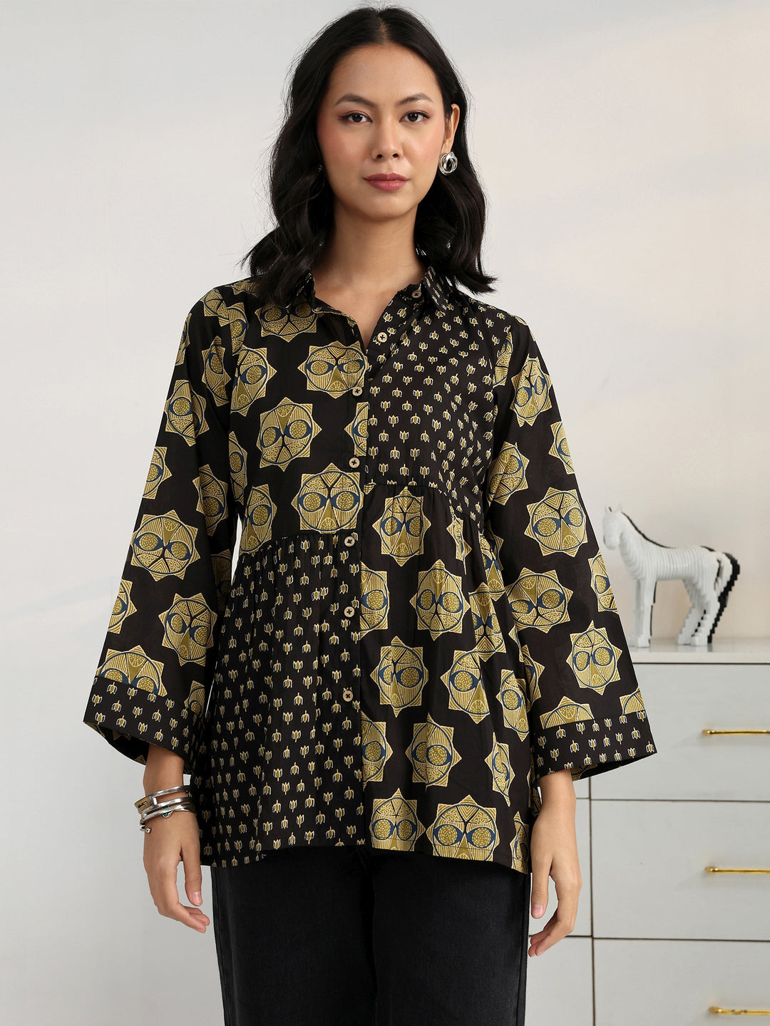  Black Geometric Printed Cotton Shirt 