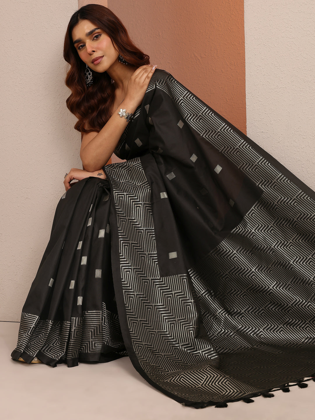  Black Geometric Woven Design Silk Blend Saree With Unstitched Blouse Piece 