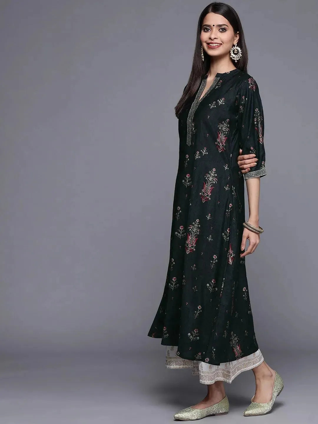 Black Printed Chanderi Silk Kurta - Libas 