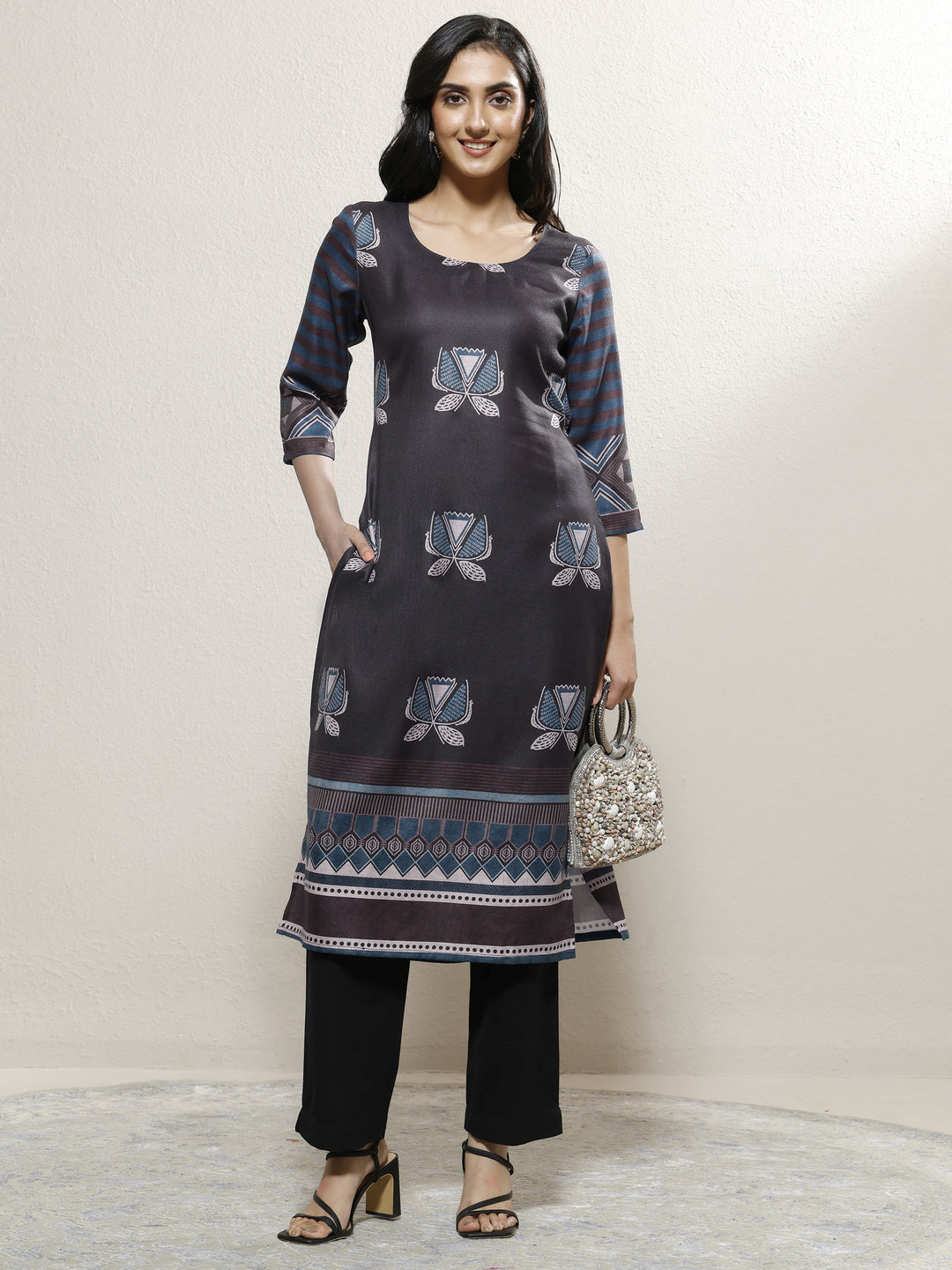 Black Printed Cotton Blend Straight Kurta