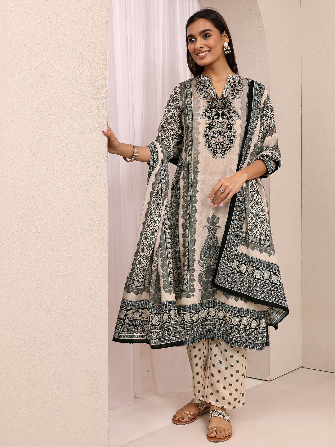  Black Printed Cotton Blend Straight Suit Set With Dupatta 
