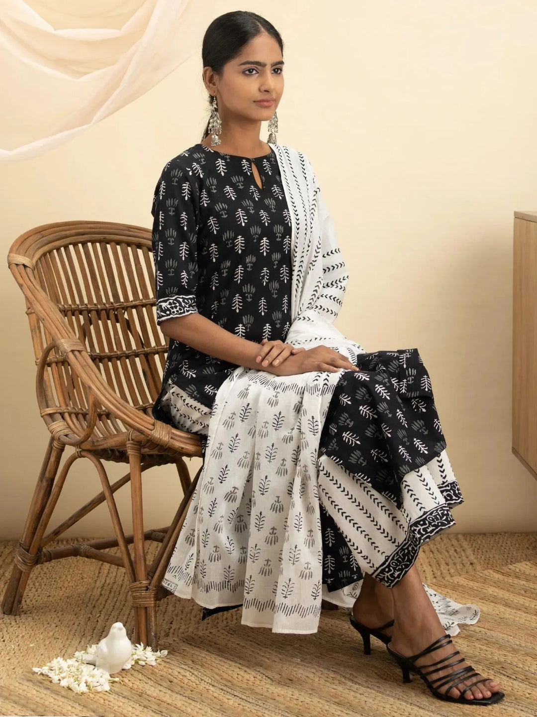 Black Printed Cotton Suit Set - Libas 