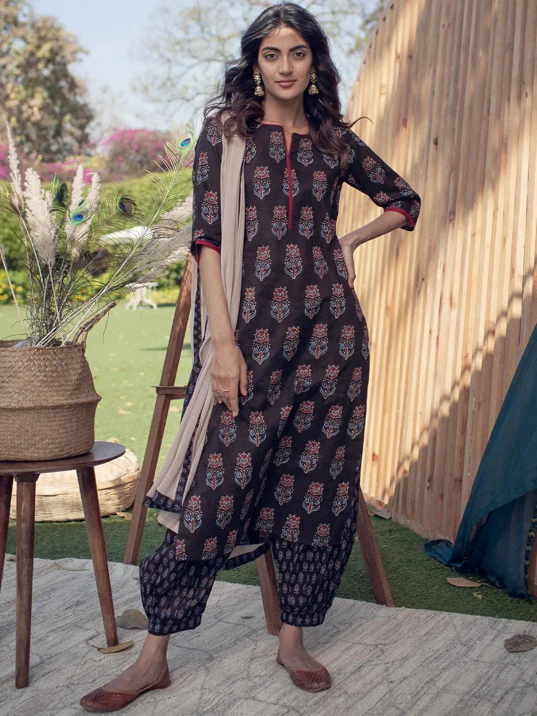 Black Printed Cotton Suit Set - Libas