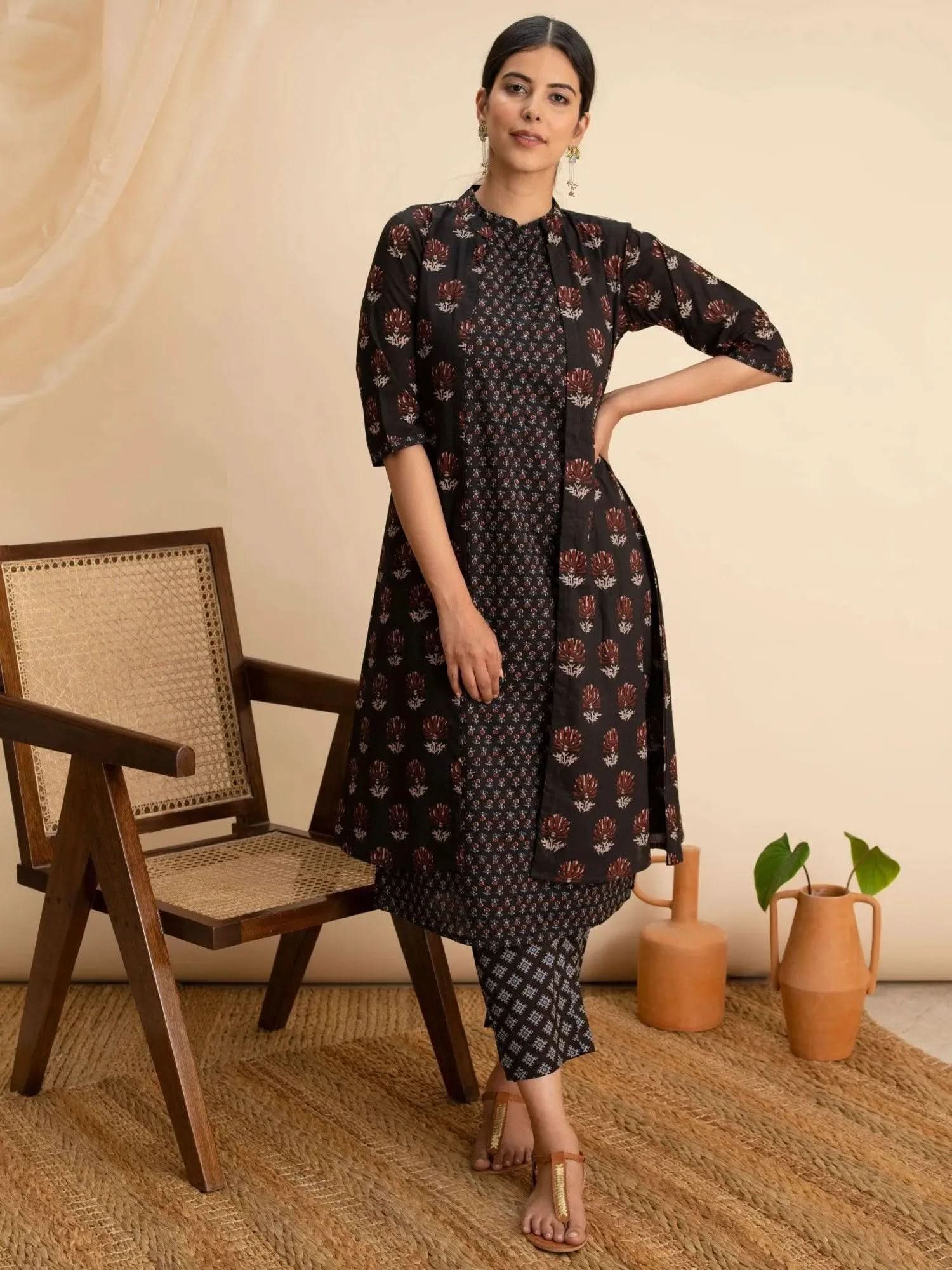 

Buy Black Printed Cotton Kurta Set With Shrug - 13057O- | Libas Ethnic Wear Online