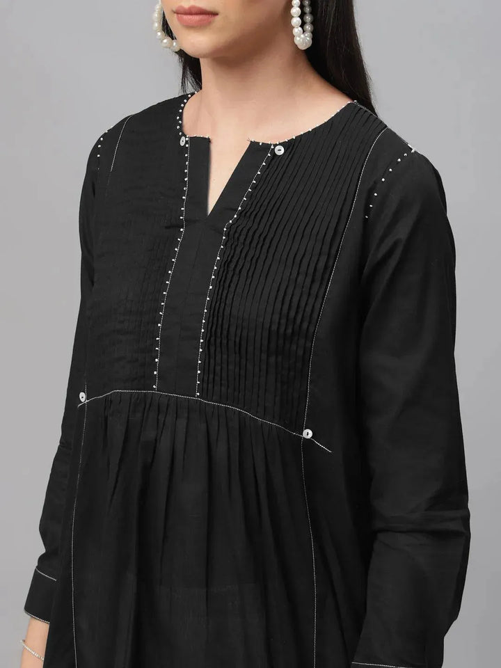 Black Solid Cotton Kurti - Libas