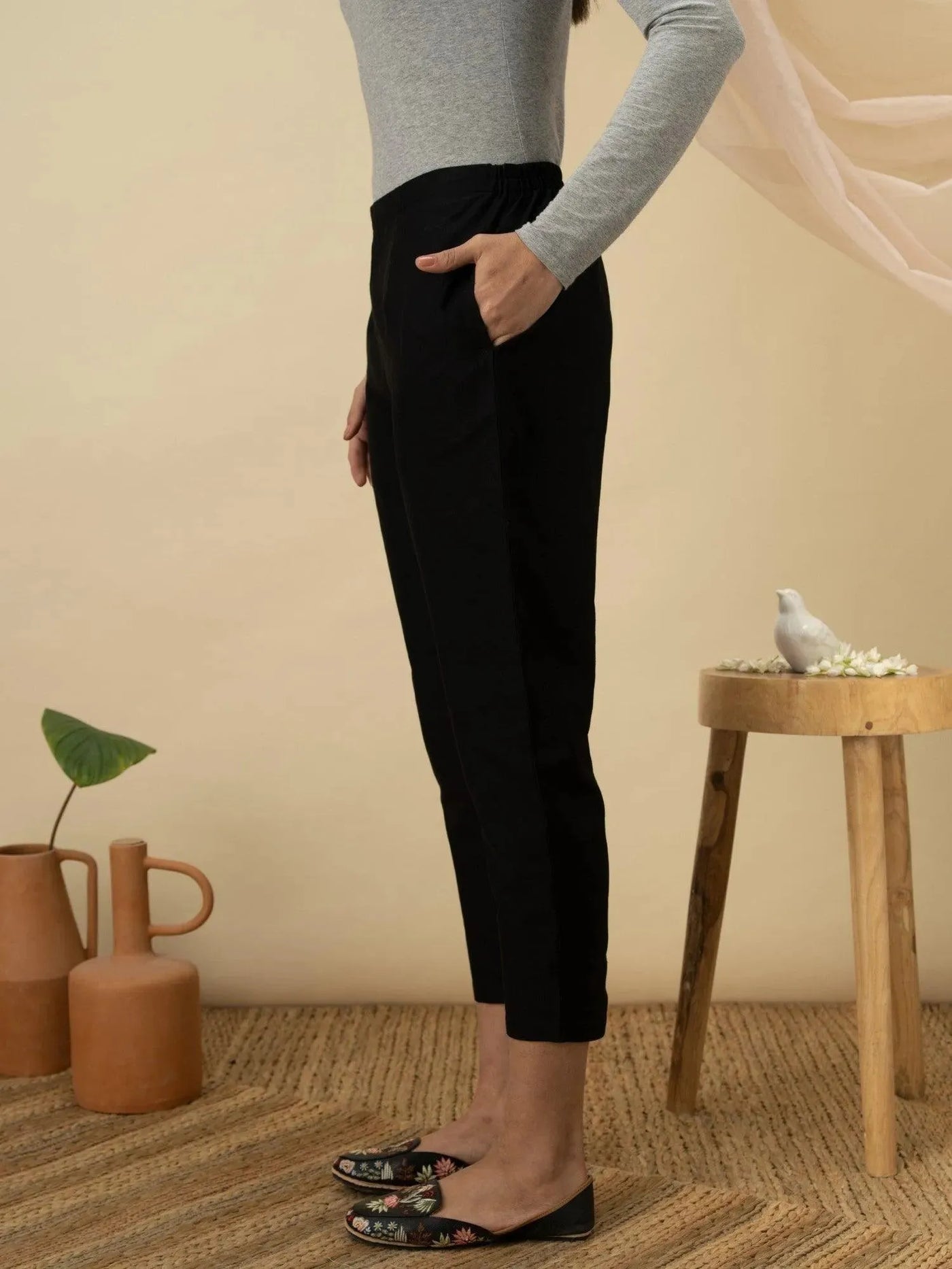 Black Solid Cotton Trousers - Libas