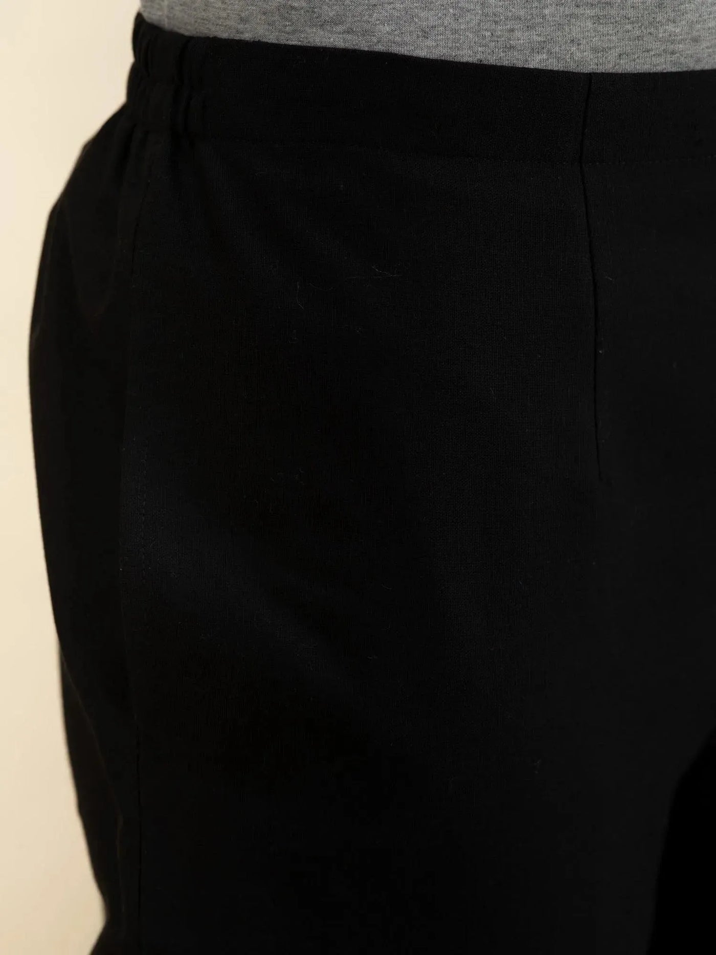 Black Solid Cotton Trousers - Libas