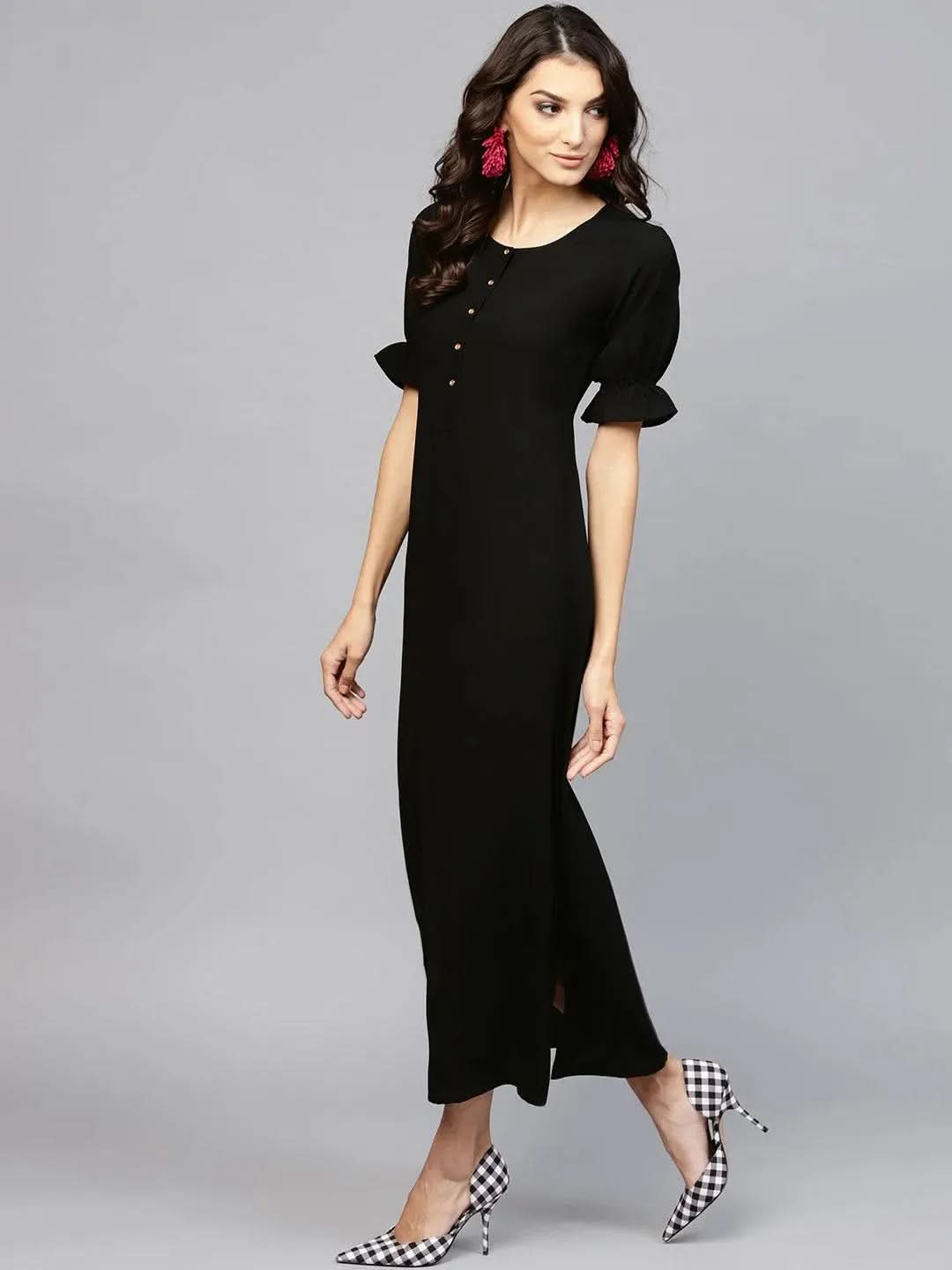 

Black Solid Georgette Dress