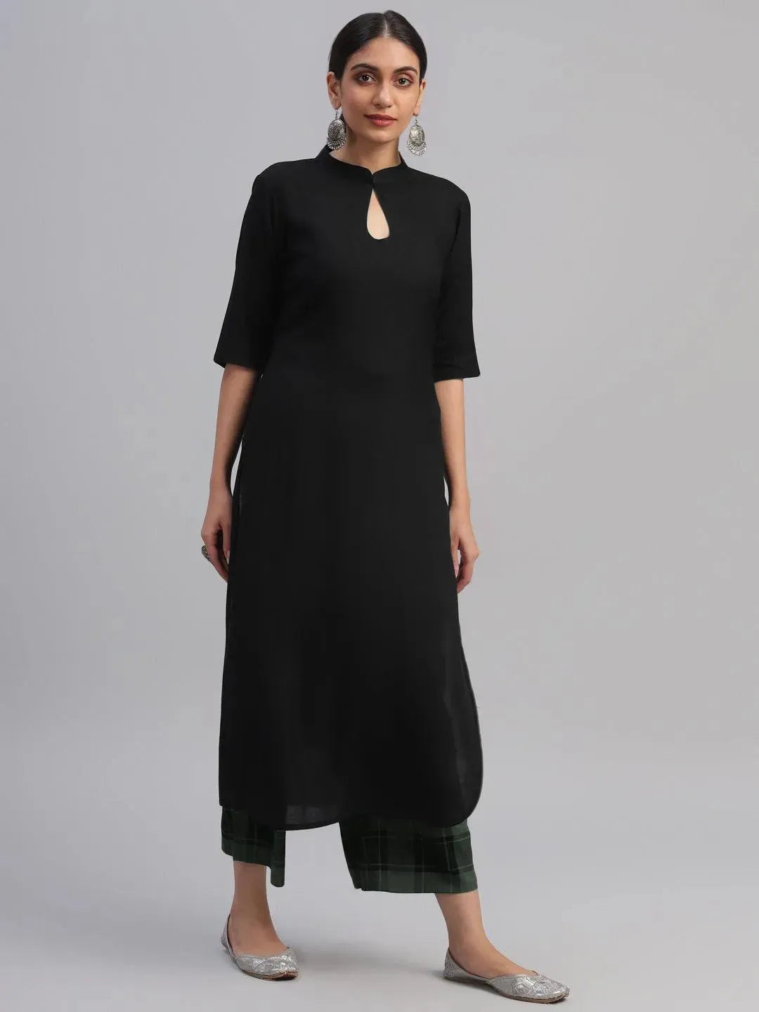 Black Solid Rayon Kurta Set - Libas 