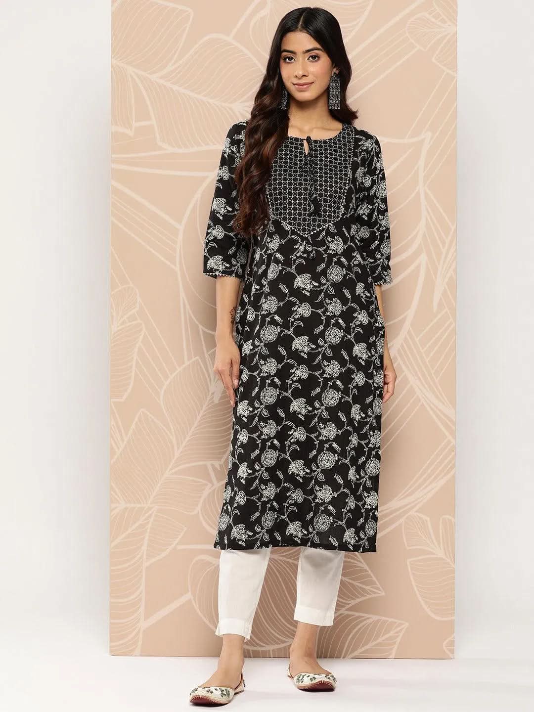 

Black Yoke Design Cotton Straight Kurta