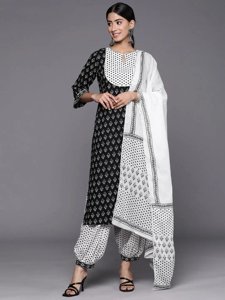 Black Yoke Design Cotton Straight Suit Set With Salwar - Libas