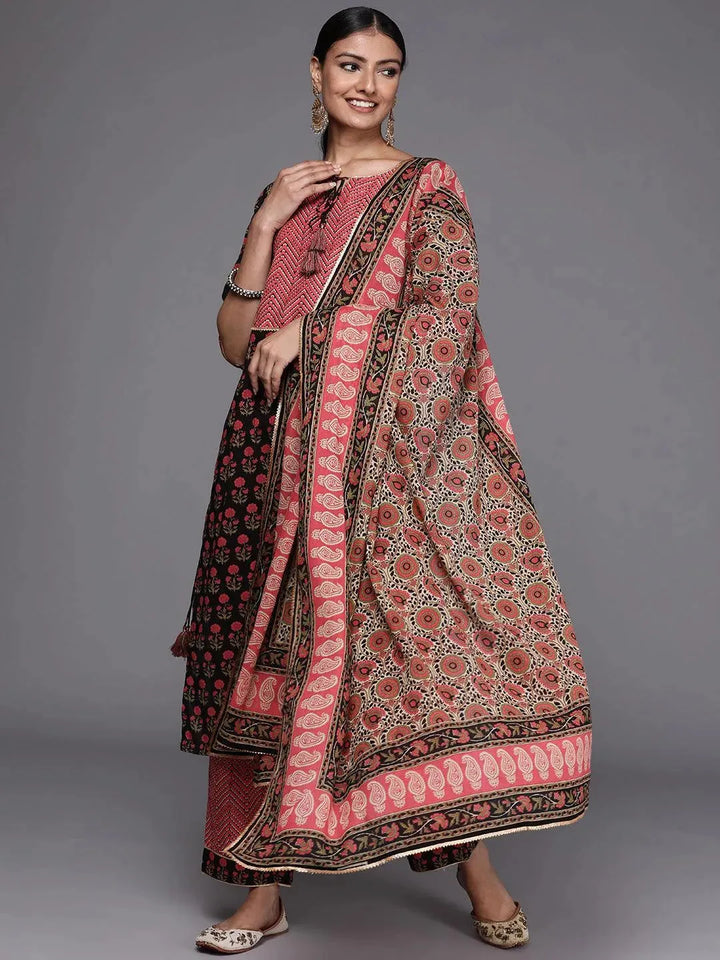 Black Yoke Design Cotton Straight Suit Set - Libas