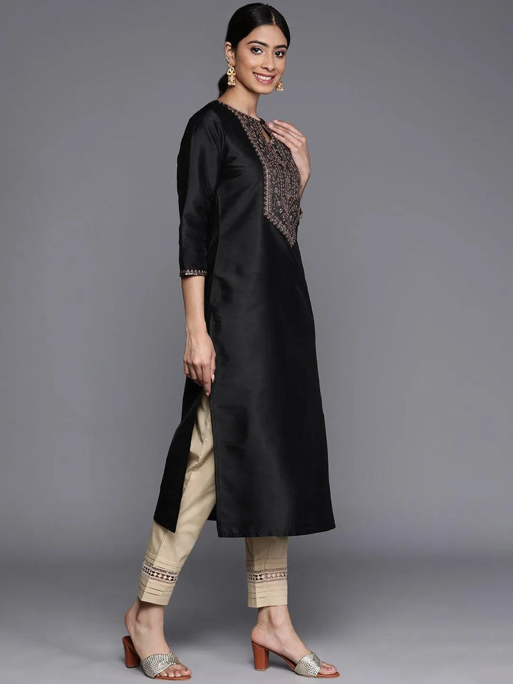 Black Yoke Design Silk Straight Kurta - Libas