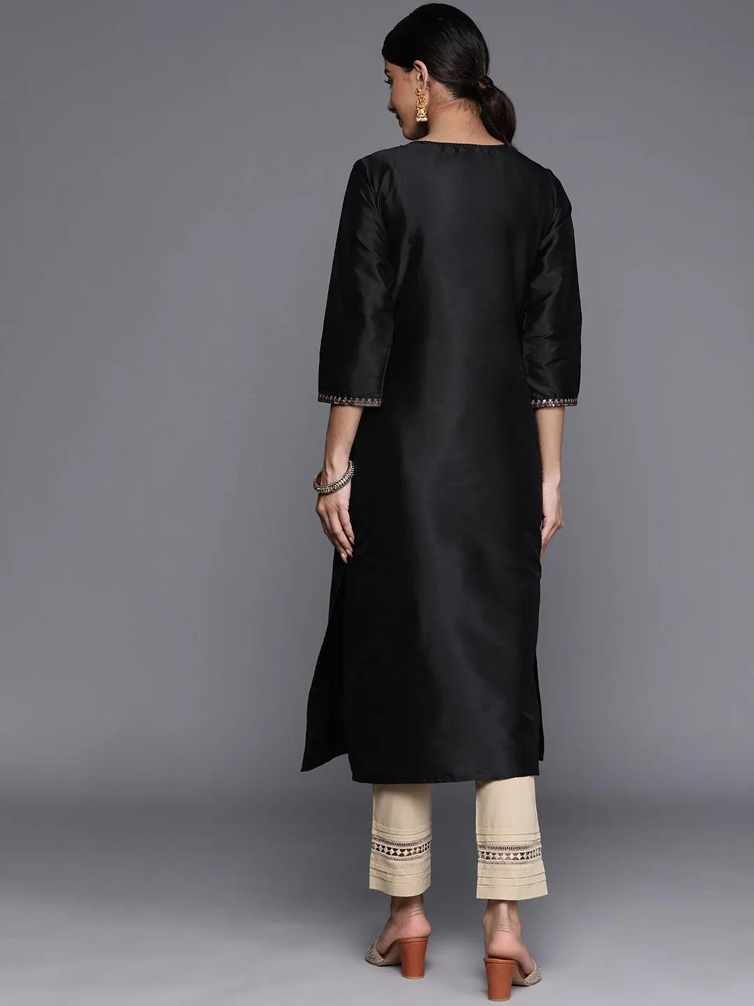 Black Yoke Design Silk Straight Kurta - Libas 