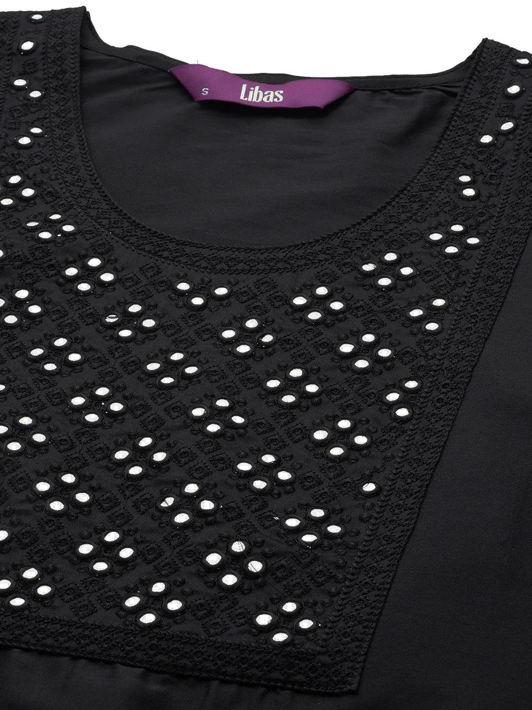 Black Yoke Design Silk Straight Kurta - Libas 