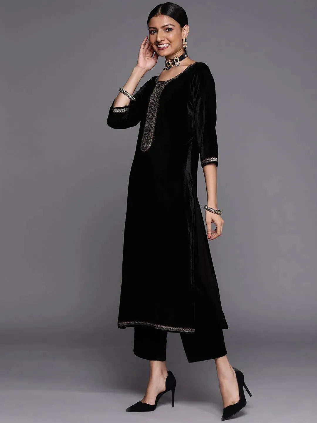 Black Yoke Design Velvet Straight Suit Set - Libas