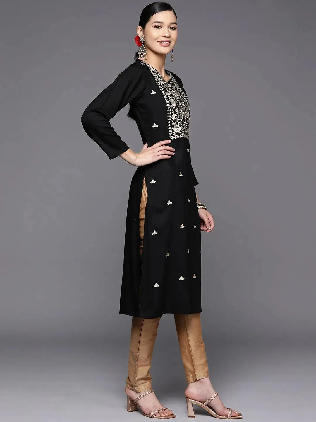Black Yoke Design Wool Straight Kurta - Libas 