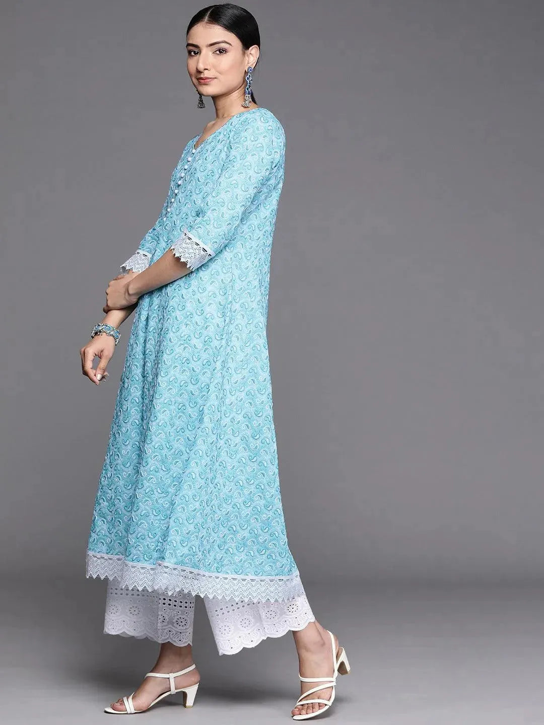 Blue Embroidered Cotton Kurta - Libas