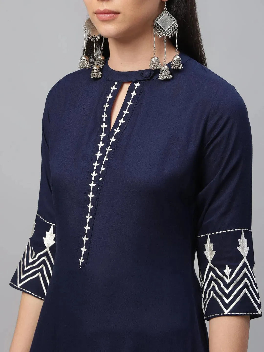 Blue Embroidered Rayon Kurta - Libas