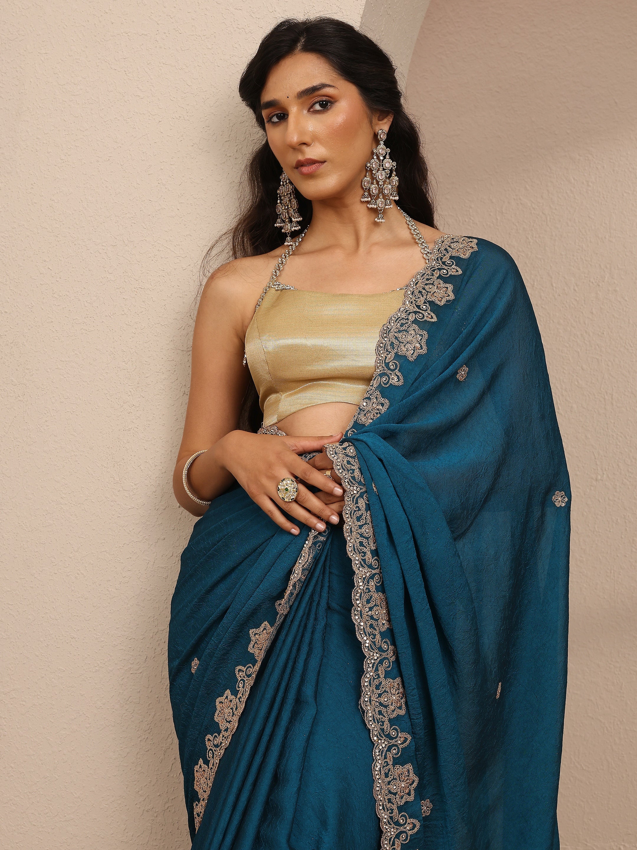 libas Blue Embroidered Silk Blend Saree With Unstitched Blouse Piece-picture-61