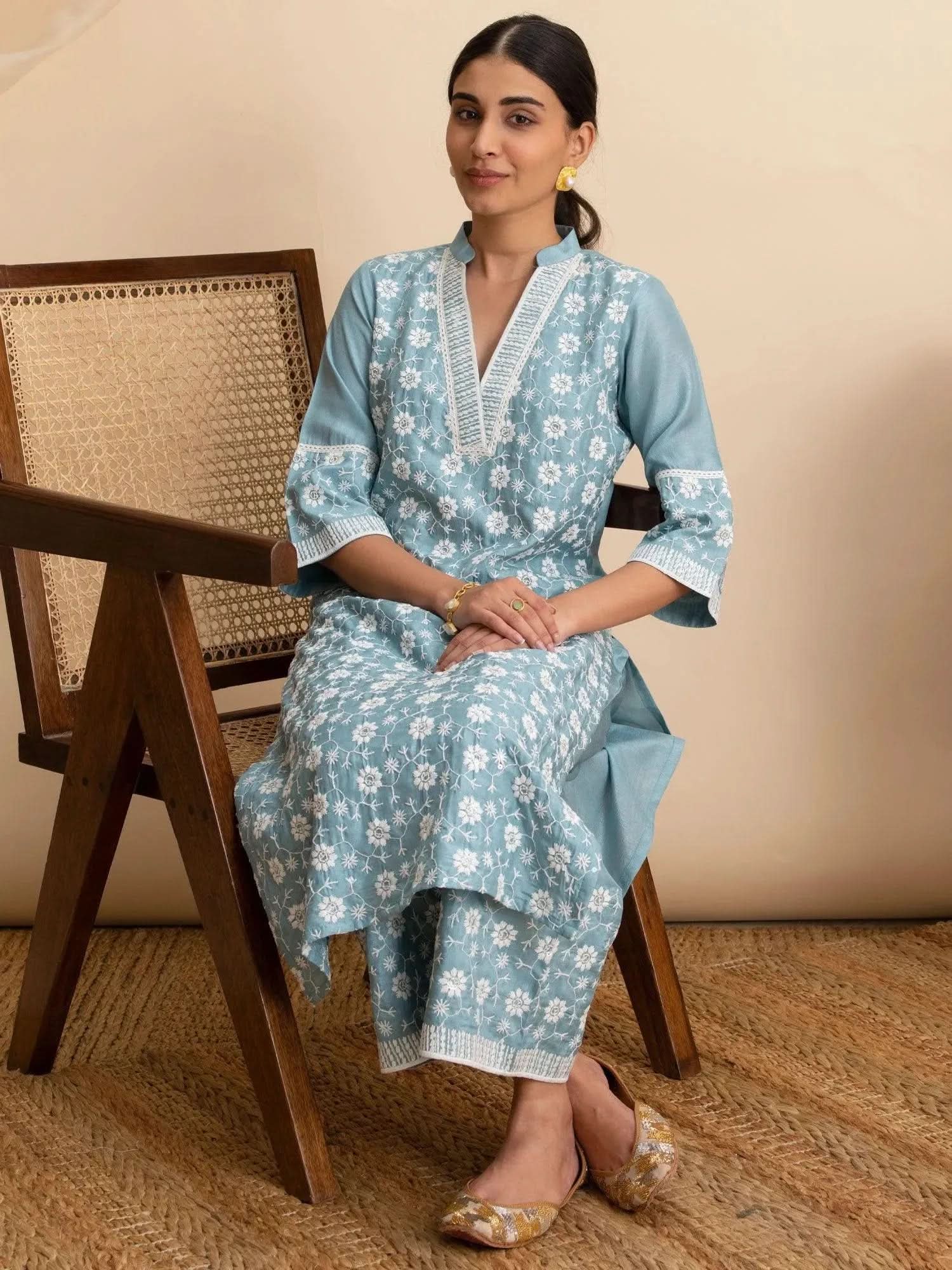 

Blue Embroidered Silk Kurta