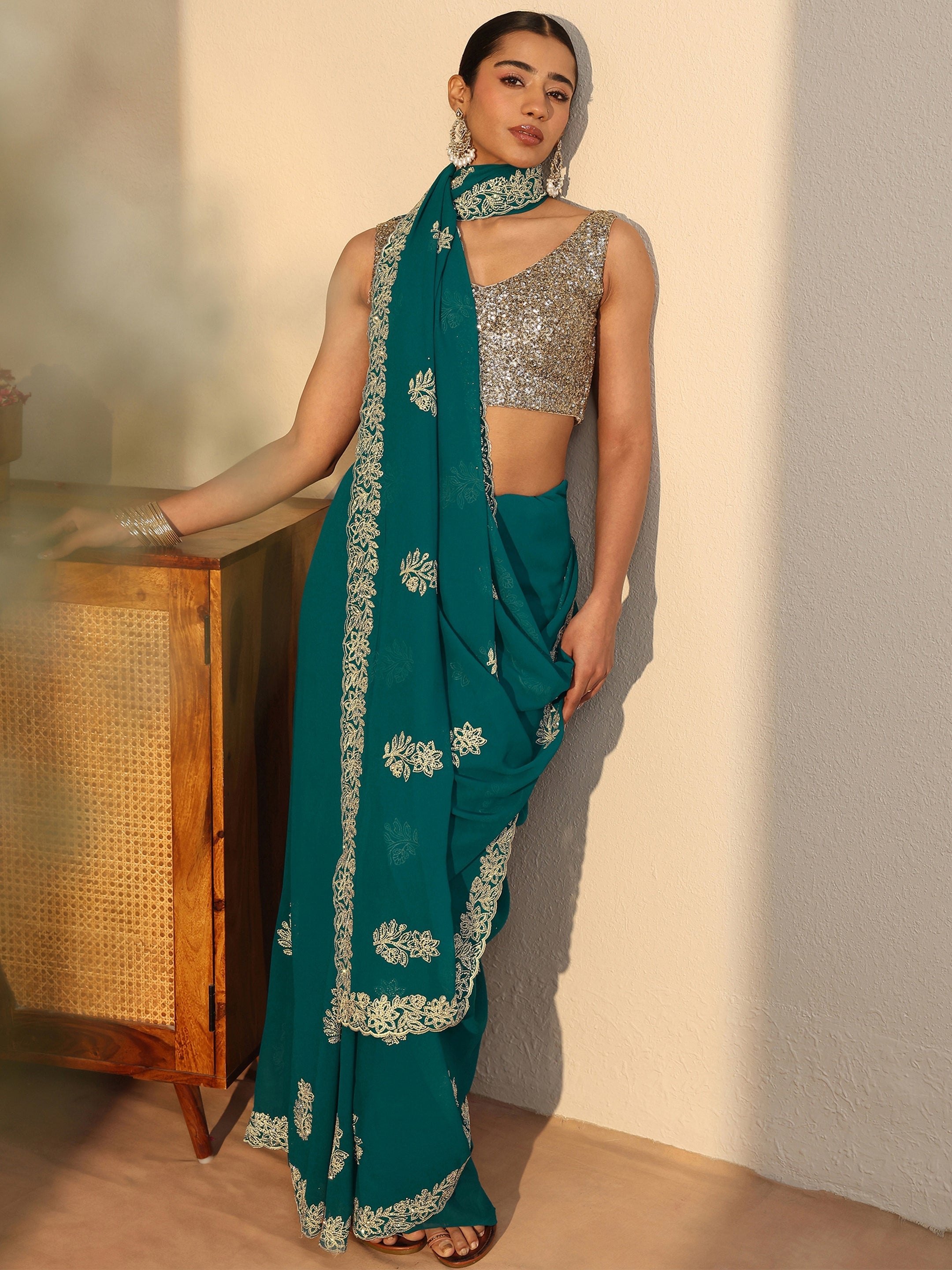 libas Blue Floral Embroidered Georgette Saree-picture-14