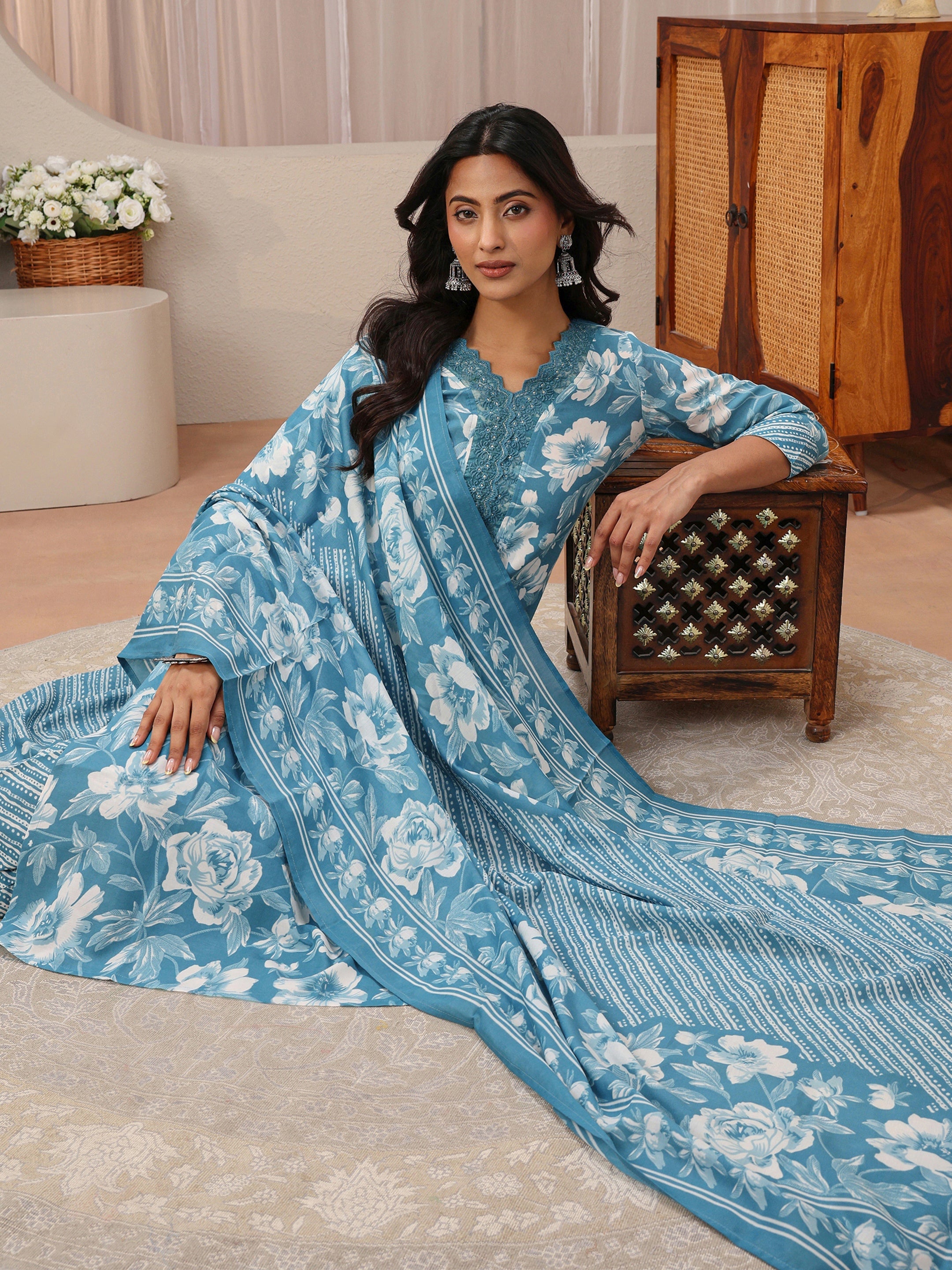 libas Blue Floral Printed Cotton Blend Straight Suit Set-picture-24