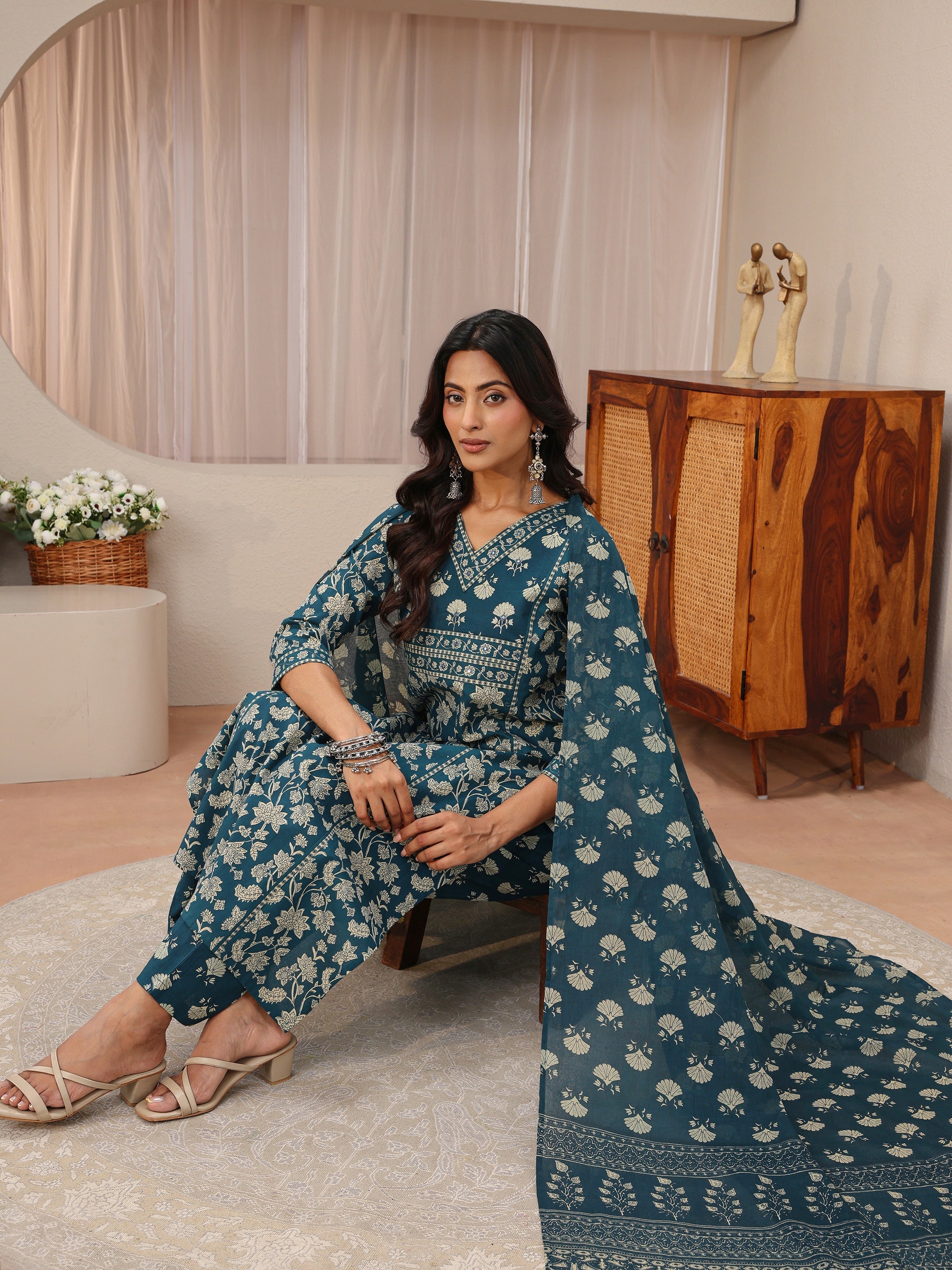 libas Blue Floral Printed Cotton Straight Suit Set-picture-28