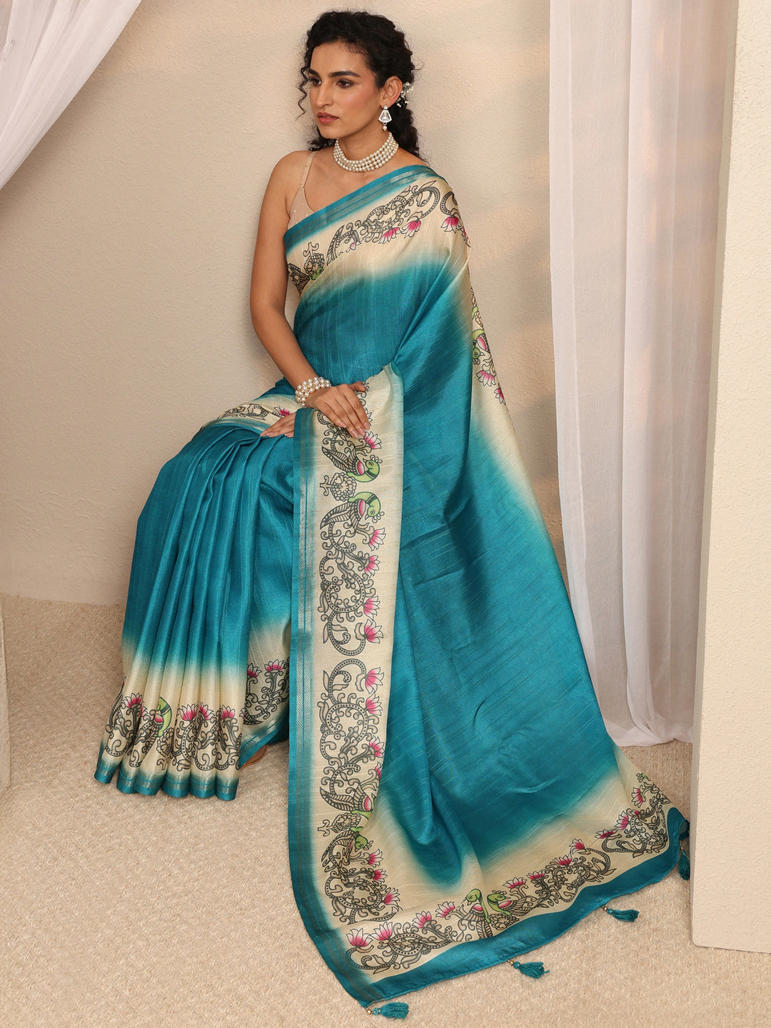 Blue Ombre Silk Blend Saree With Unstitched Blouse Piece