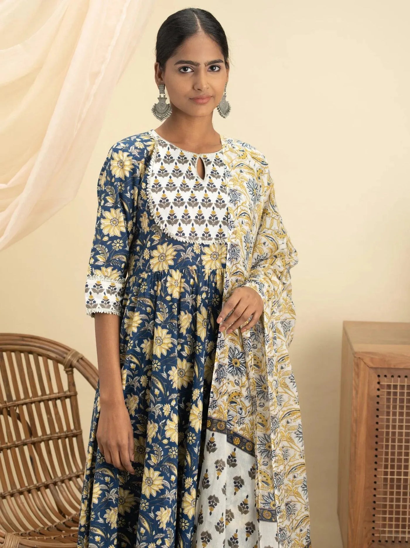 Libas outlet anarkali kurti