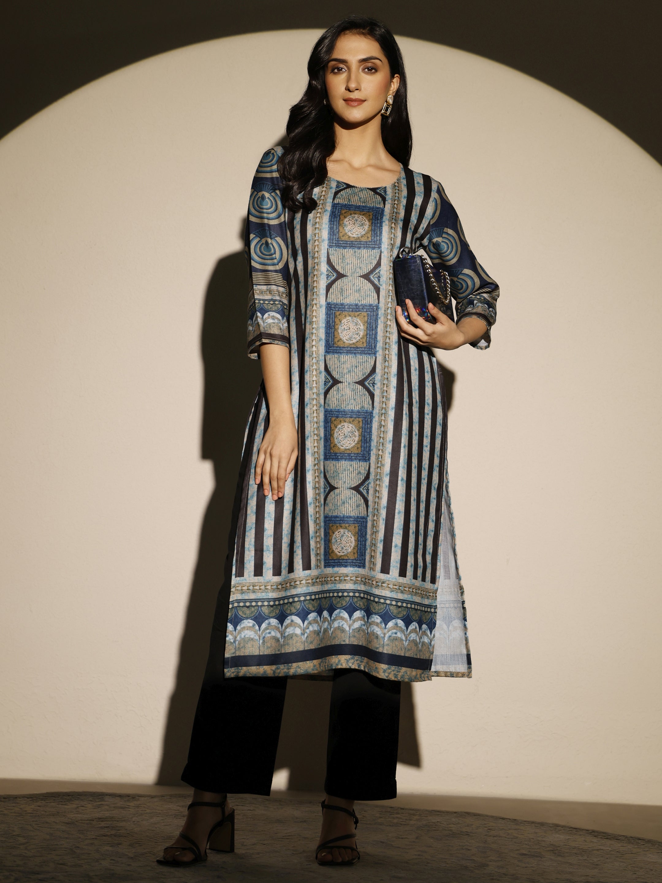Blue Printed Cotton Blend Straight Kurta-image-26