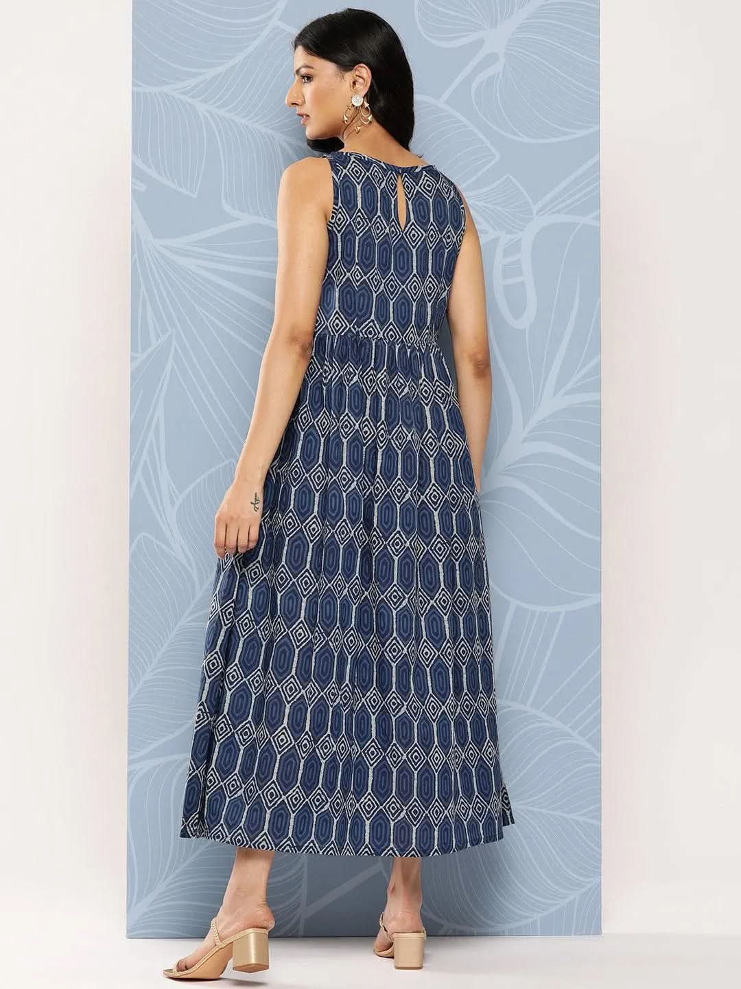 Buy Maxi Dresses For Women Online at Discounted Prices | Libas