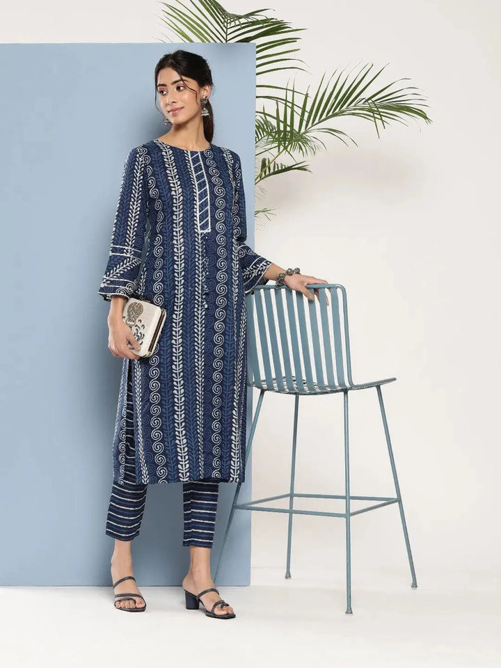 Blue Printed Cotton Straight Kurta - Libas