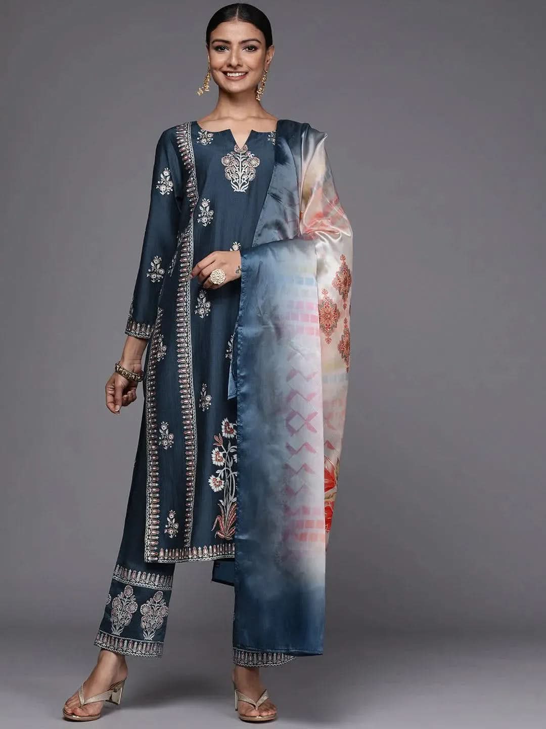 

Blue Printed Silk Blend Straight Kurta With Dupatta