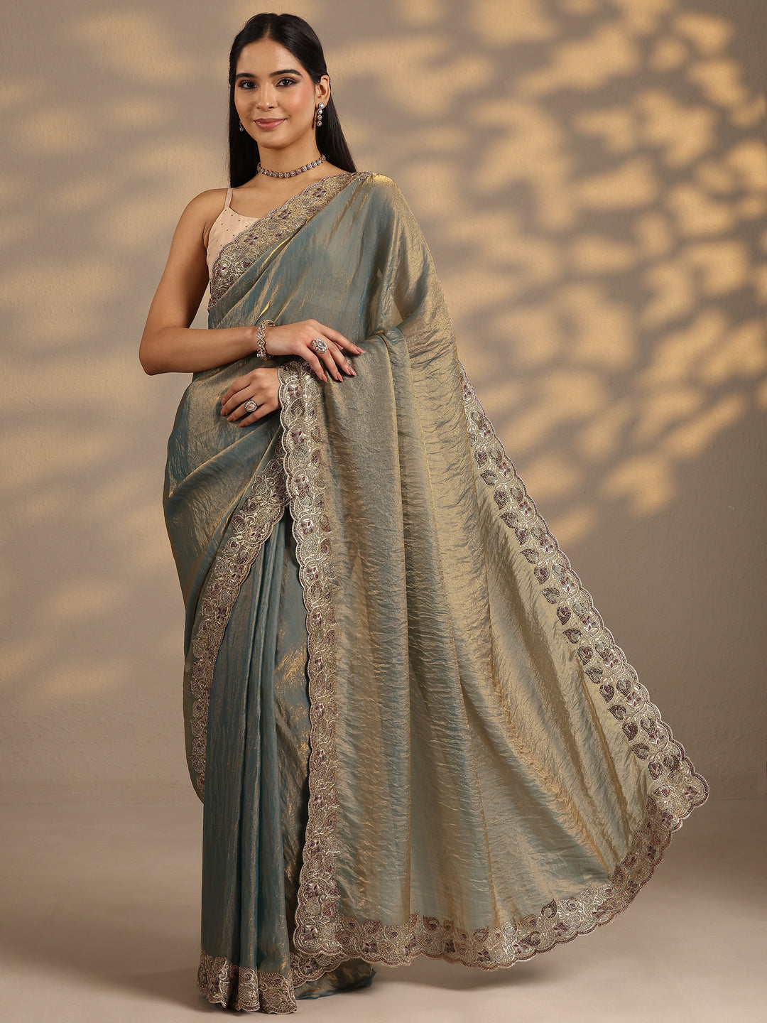 Blue Solid Silk Blend Saree With Unstitched Blouse Piece