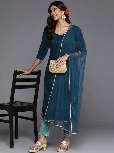 Blue Solid Velvet Straight Suit Set With Trousers - Libas