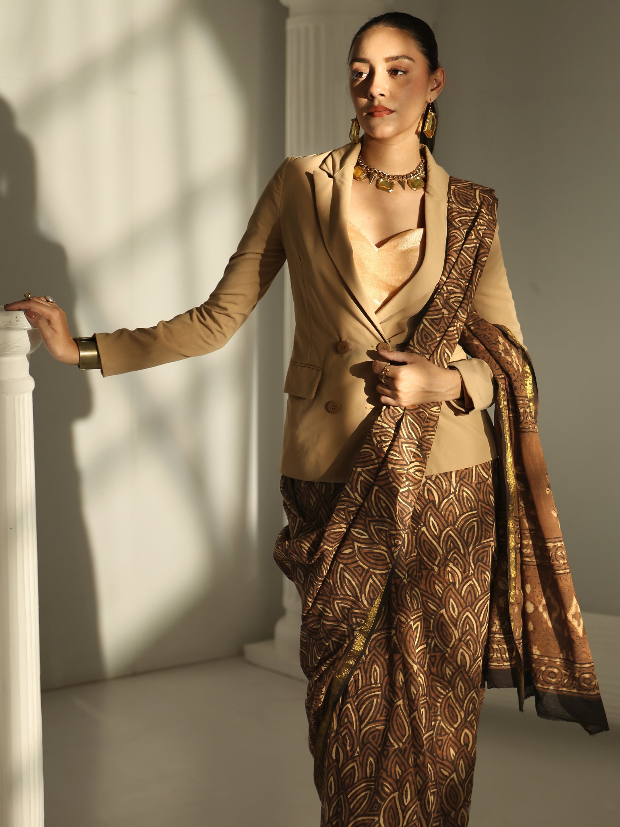 libas Brown Floral Printed Cotton Saree-picture-40