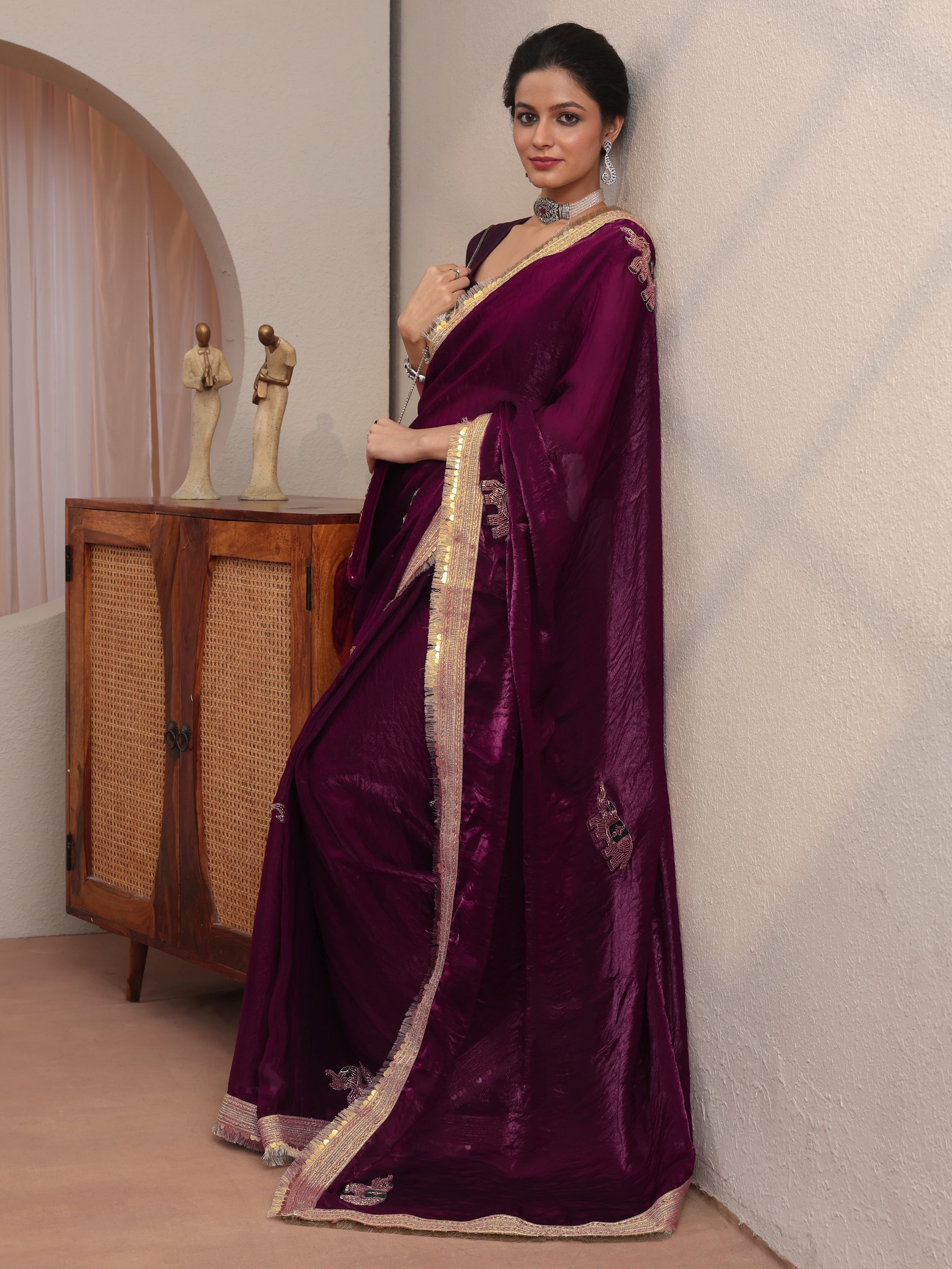 libas Burgundy Embellished Elephant Motif Tissue Saree-picture-17