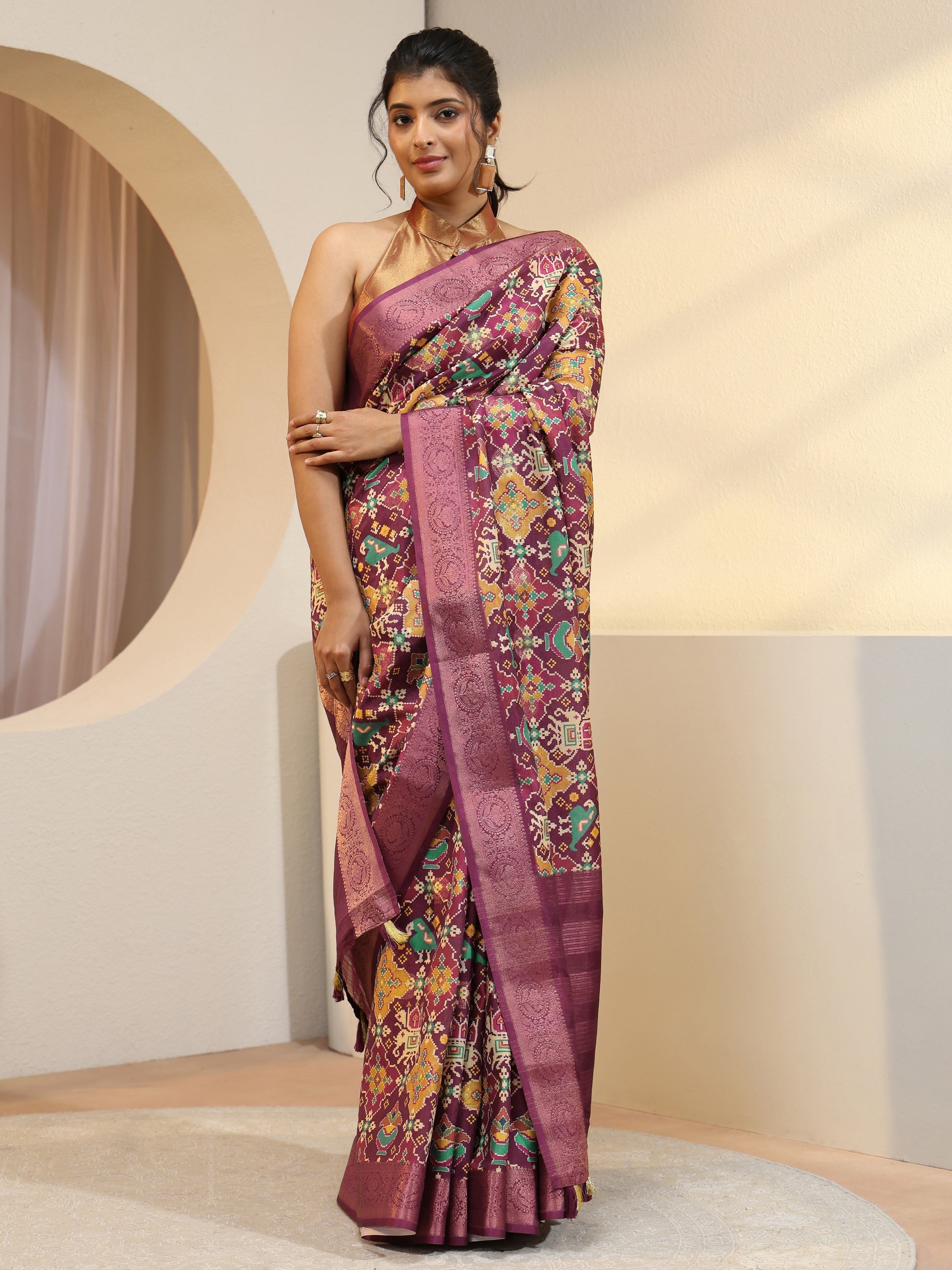 libas Burgundy Ethnic Print Silk Blend Patola Saree-picture-40
