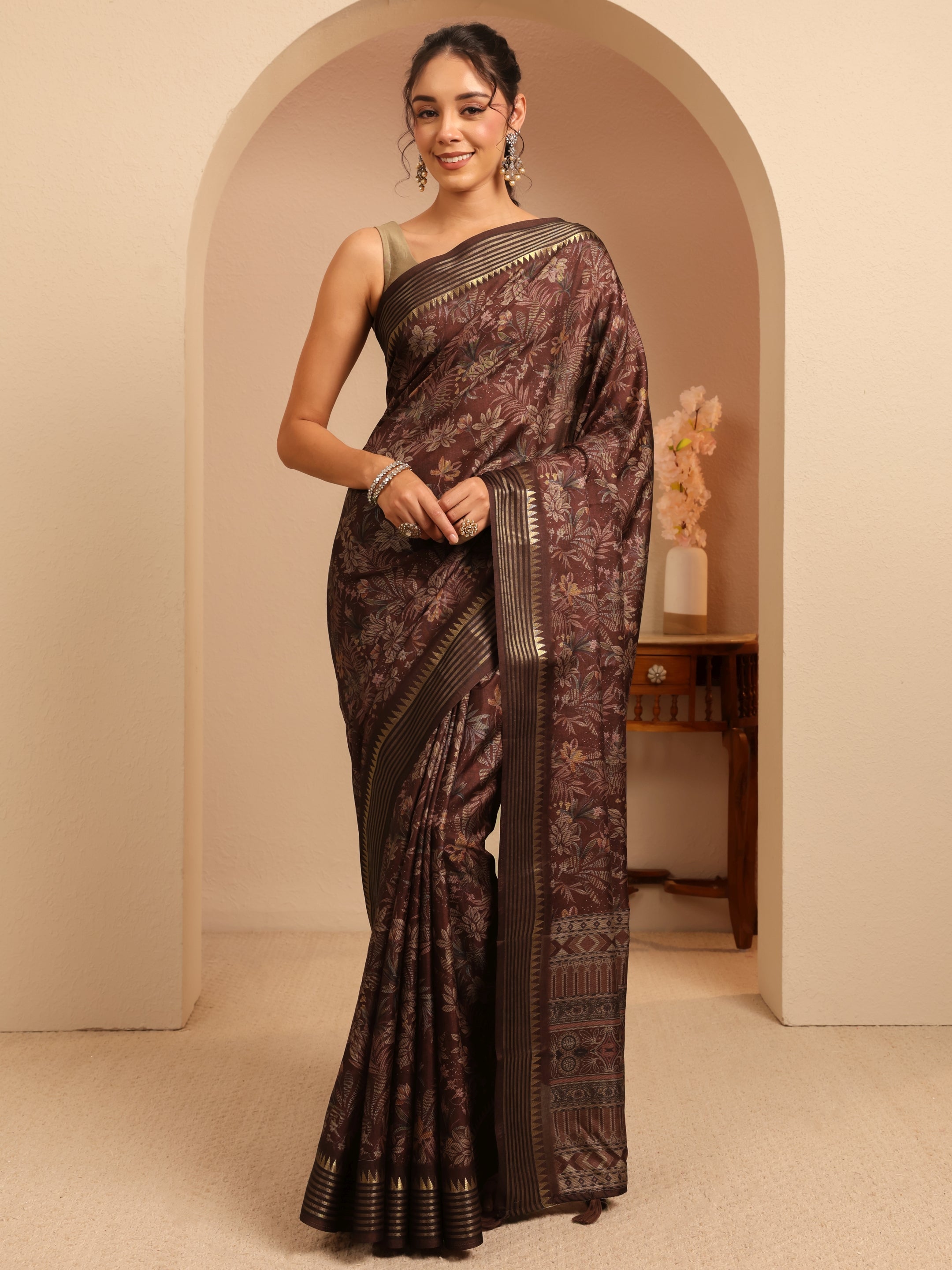 libas Burgundy Floral Printed Silk Blend Saree-picture-26