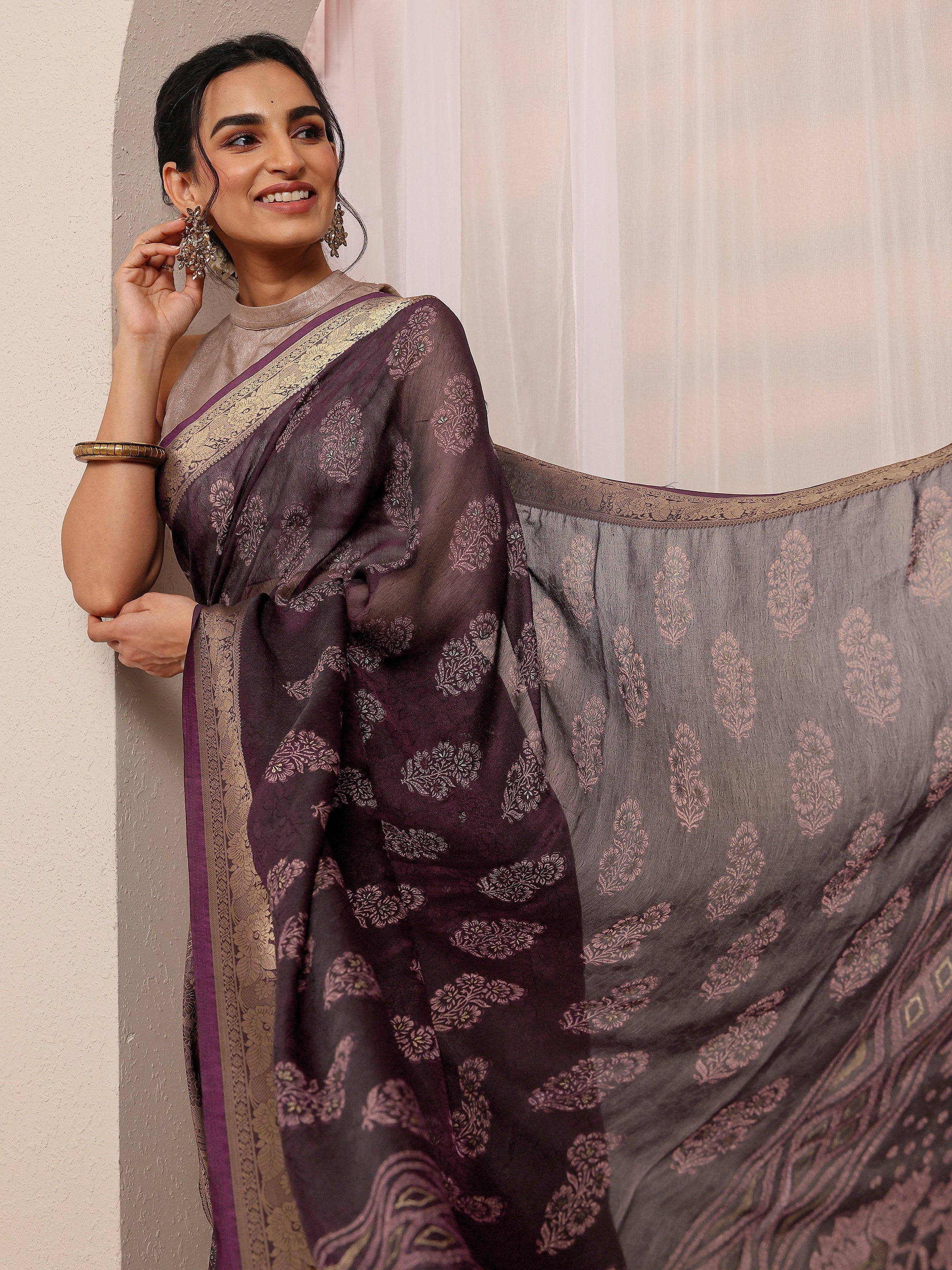 libas Burgundy Floral Printed Silk Blend Saree With Unstitched Blouse Piece-picture-27