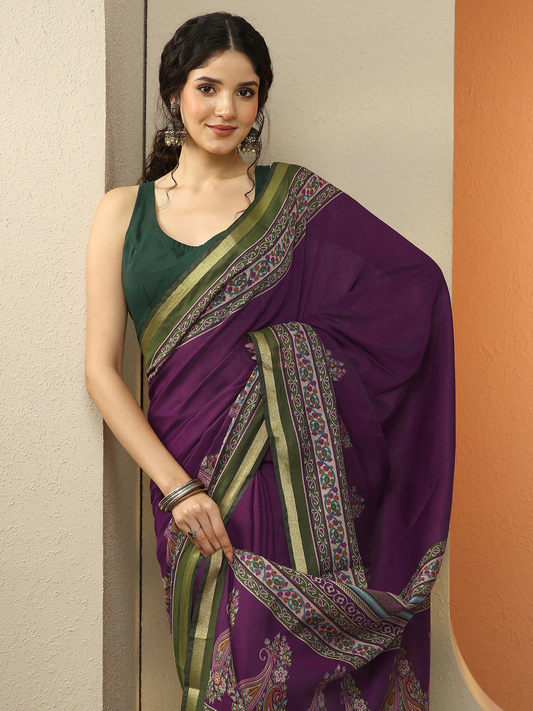 Burgundy Paisley Printed Silk Blend Saree With Unstitched Blouse Piece