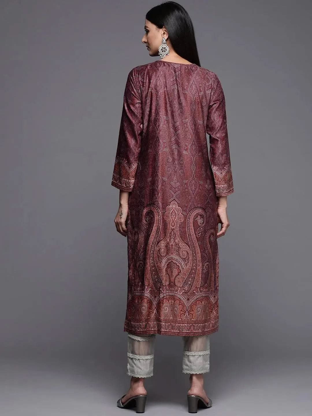

Burgundy Printed Velvet Straight Kurta