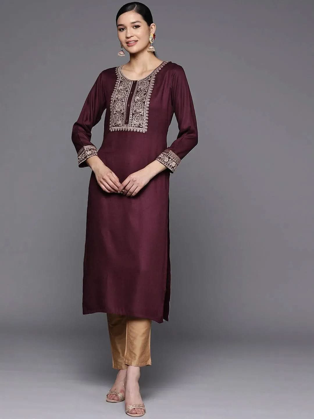 

Burgundy Yoke Design Wool Straight Kurta