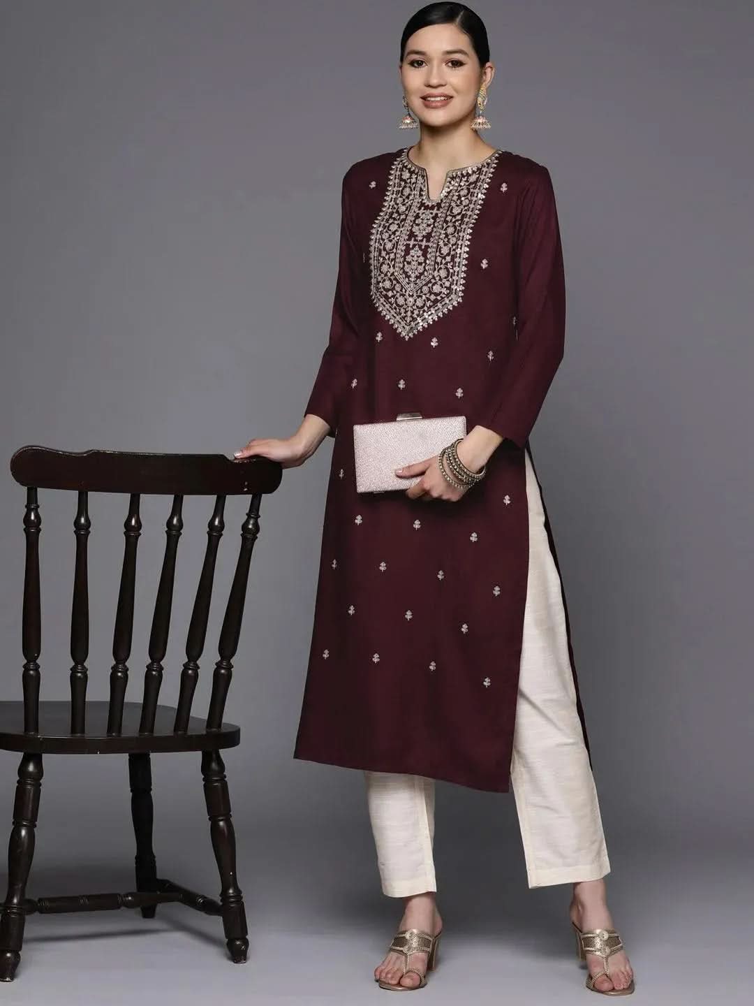 

Burgundy Yoke Design Wool Straight Kurta