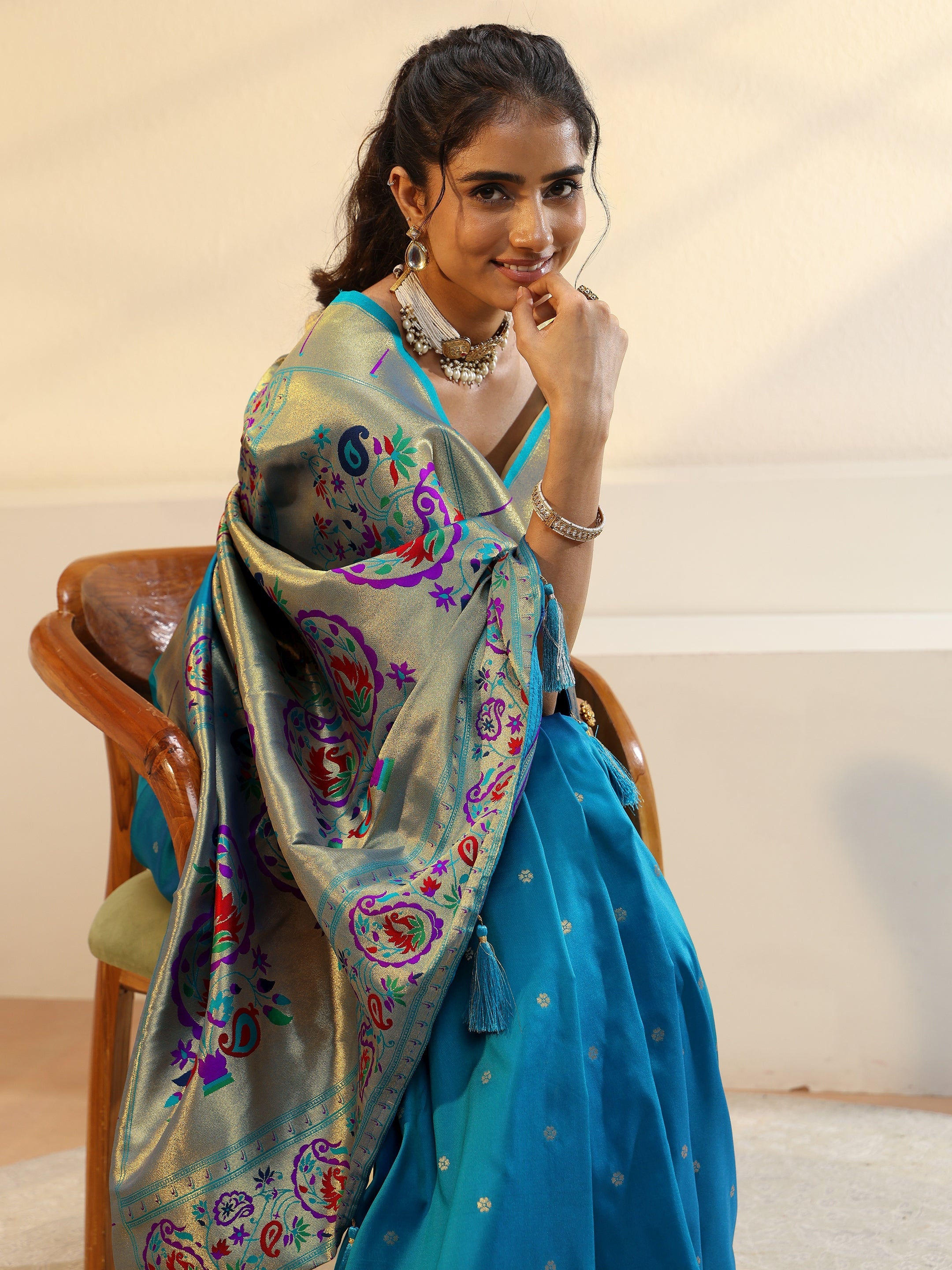 libas Cerulean Blue Silk Blend Paithani Saree-picture-16